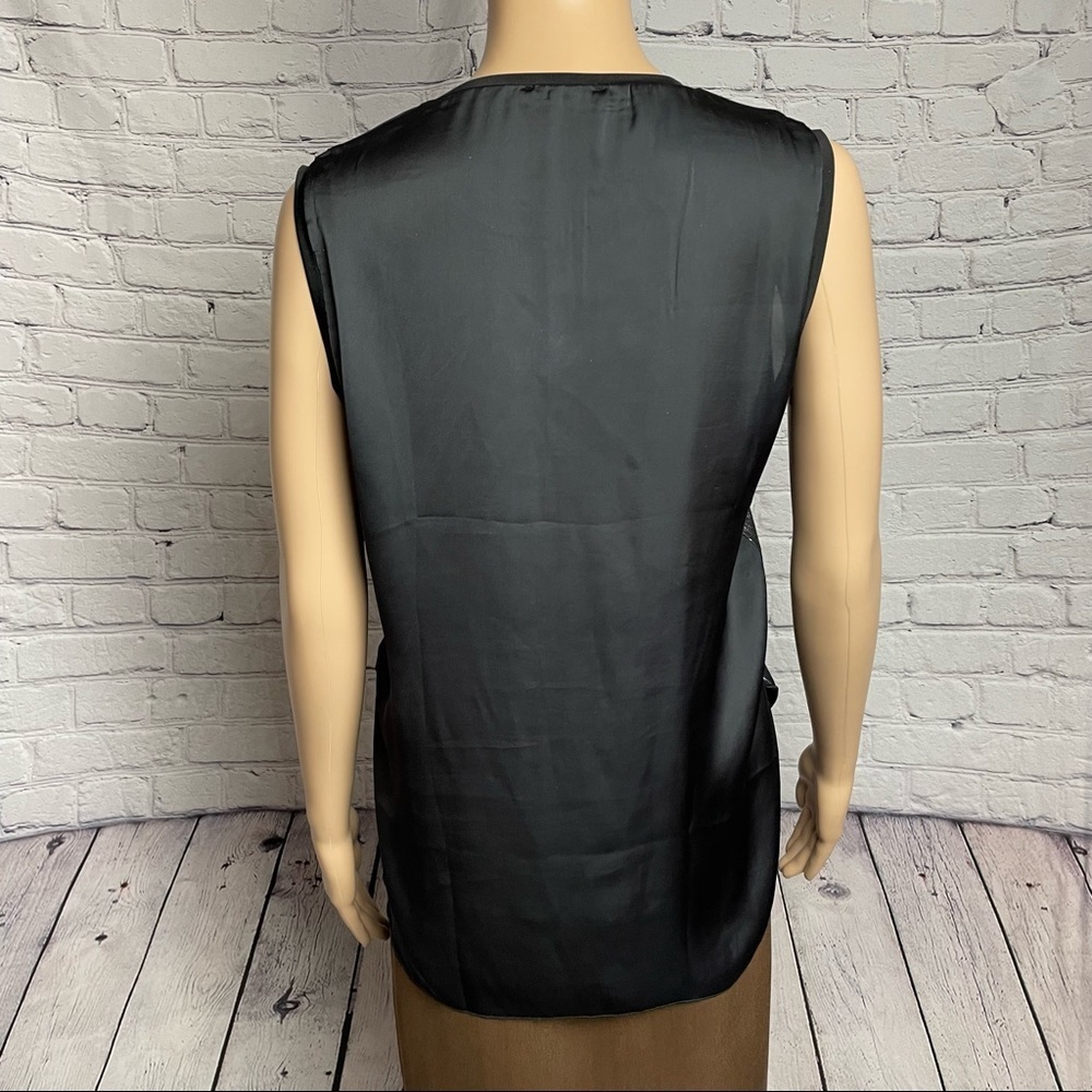 Zara Collection W&B Sleeveless Metallic Front Top Made In Portugal Size M - Picture 4 of 8